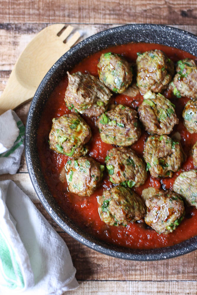 lamb meatballs (finished in pan)-9346
